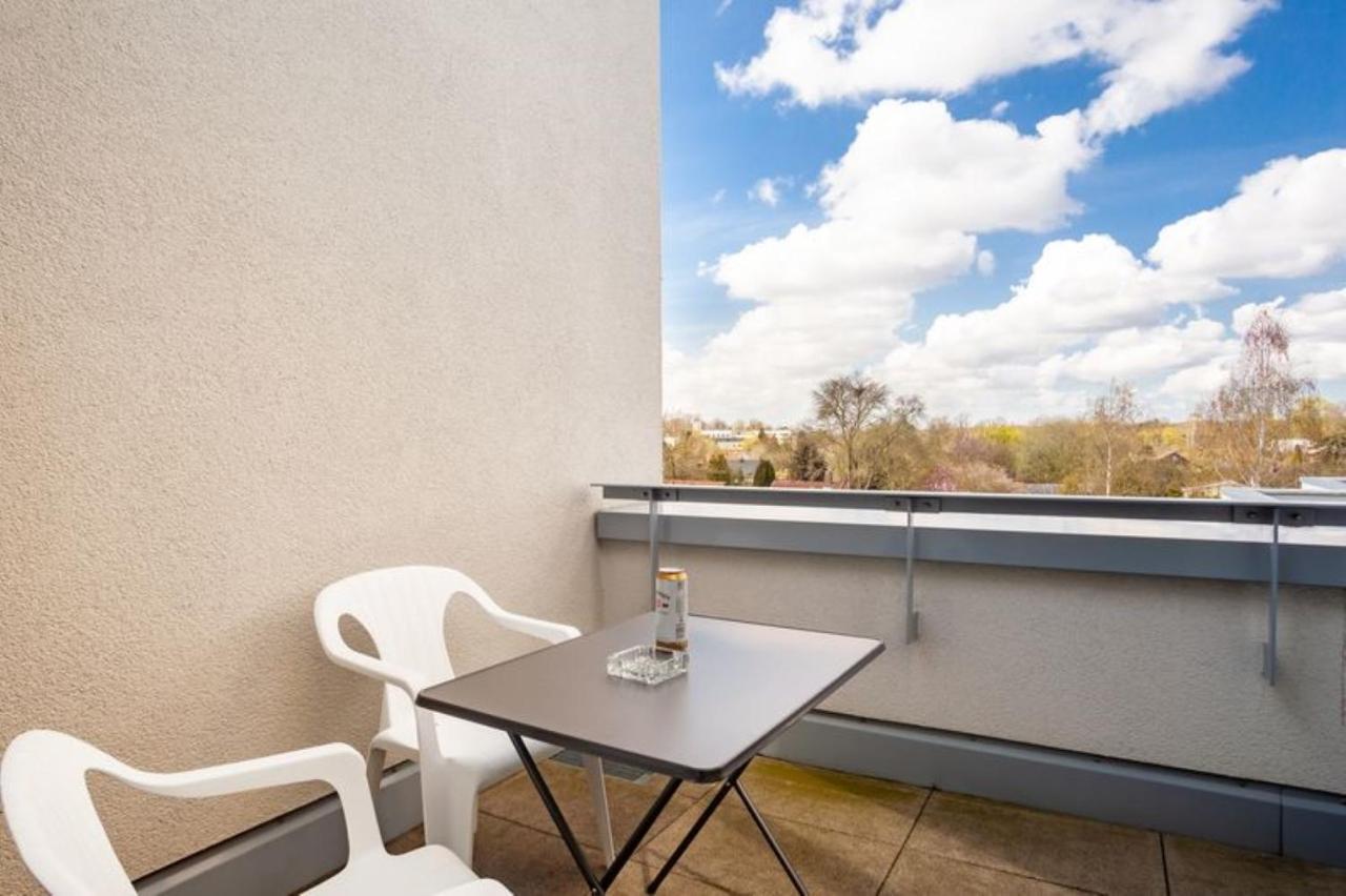 Beautiful Room With Balcony Direction To Messe 하노버 외부 사진