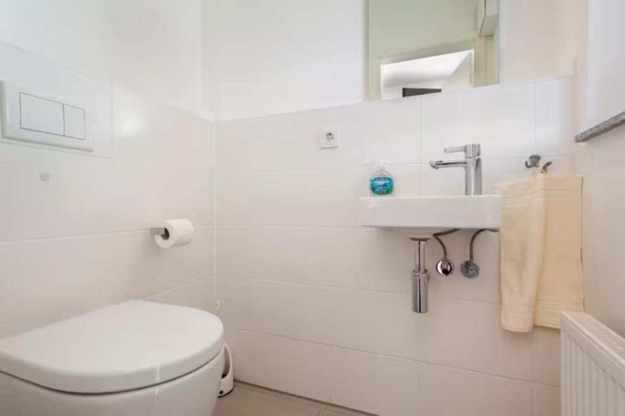 Beautiful Room With Balcony Direction To Messe 하노버 외부 사진