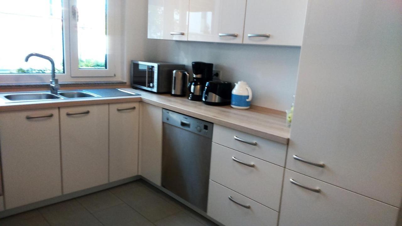 Beautiful Room With Balcony Direction To Messe 하노버 외부 사진